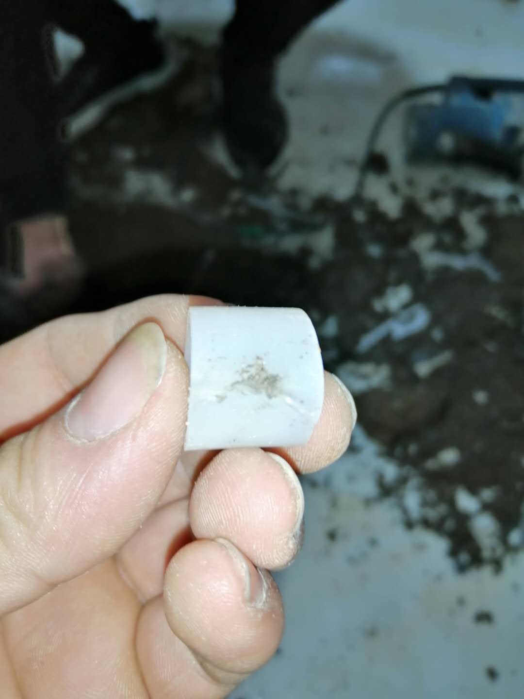 宜丰家里地暖漏水了怎么办？